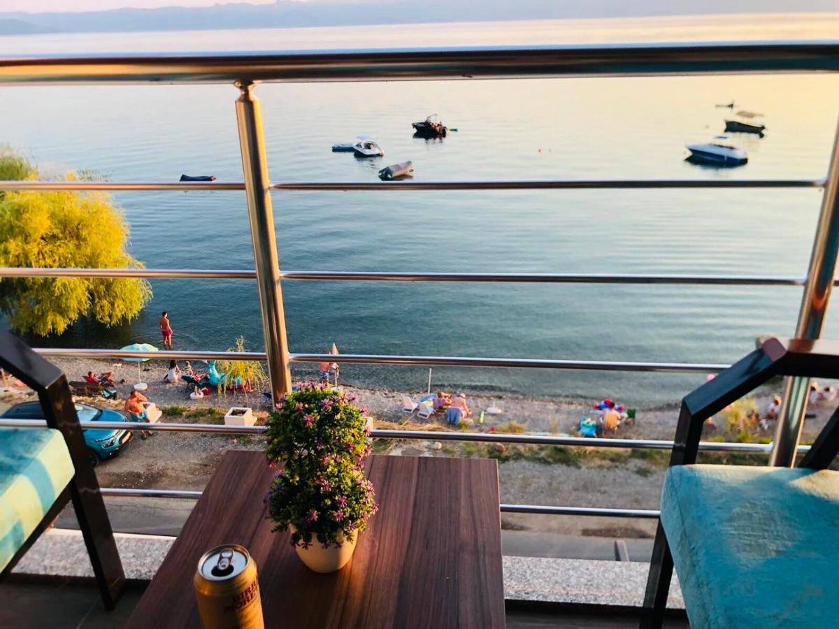 Sunrise Beach Pestani Kültér fotó