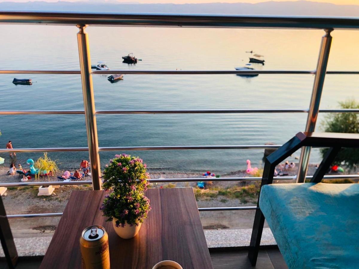 Sunrise Beach Pestani Kültér fotó