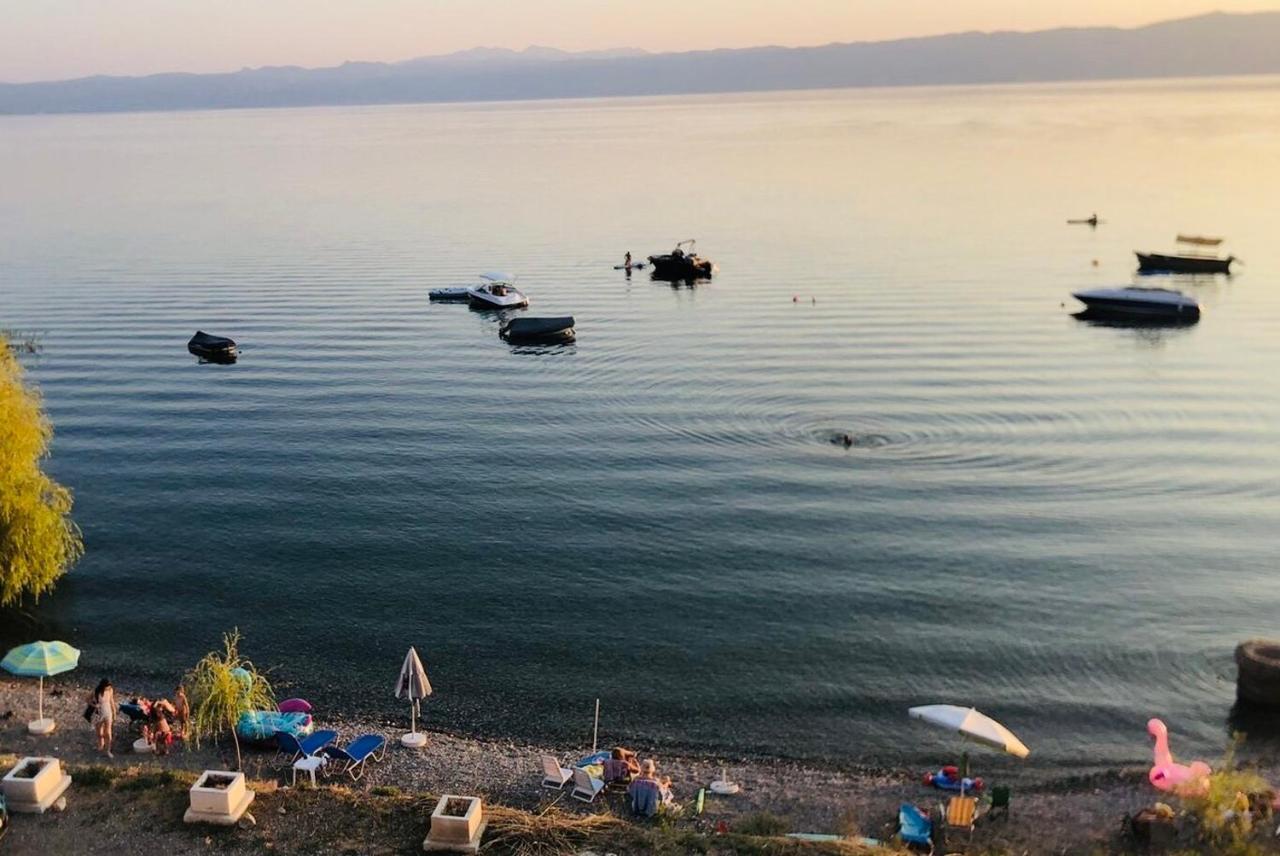 Sunrise Beach Pestani Kültér fotó