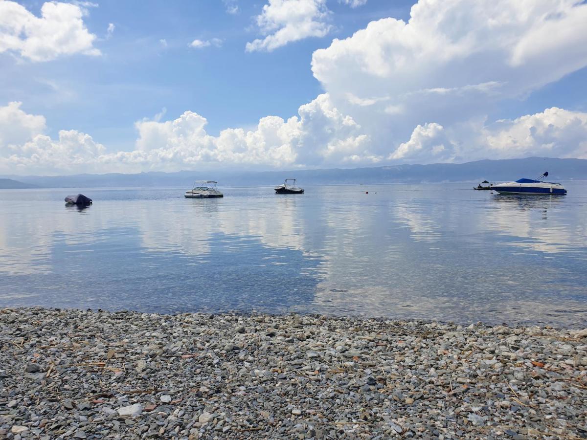 Sunrise Beach Pestani Kültér fotó